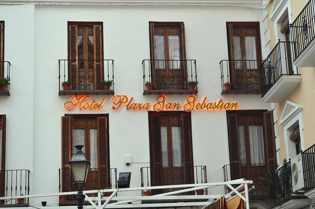 Plaza San Sebastian Hotel Antequera 2*,